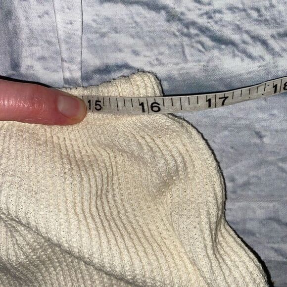 Adonna women M short sleeve & shorts waffle print pajama set cream color - Picture 12 of 15